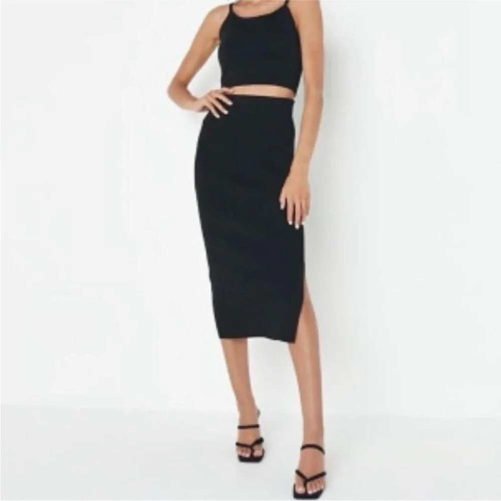 168 House of Harlow 1960 Black Ribbed Knit Side Slit Midi Skirt (Large, EUC)
